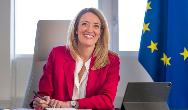 Avrupa Parlamentosu Başkanlığına yeniden Roberta Metsola seçildi