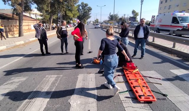 Minareliköy kahveleri karşısındaki yaya geçidinden geçmeye çalışan kişiye araç çarptı...