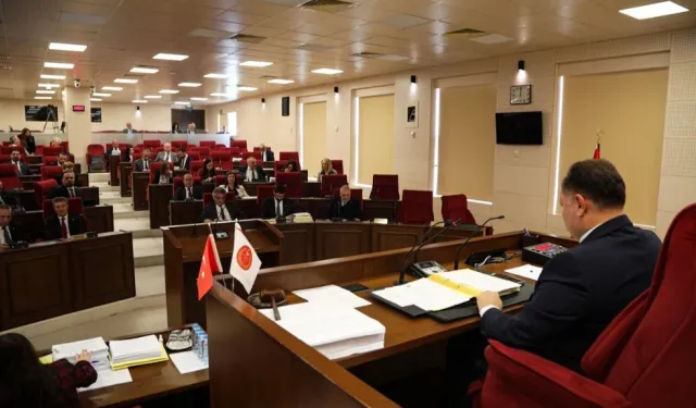 Meclis  gündeminde Sayıştay Denetim raporu ve bir yasa tasarısı var!