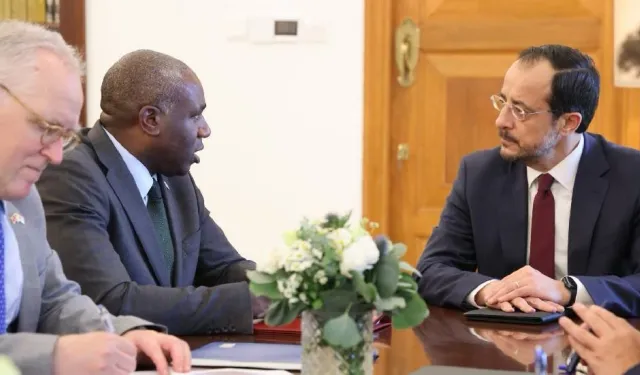 İngiltere Dışişleri Bakanı David Lammy'den Güney Kıbrıs'a günübirlik ziyaret