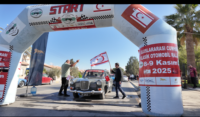 15. Uluslararası Cumhuriyet Klasik Otmobil Rallisi