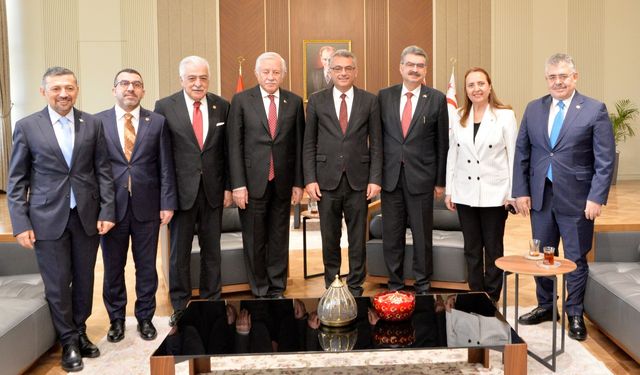 Cumhurbaşkanı Tufan Erhürman, TBMM Başkan Vekili Celal Adan Başkanlığındaki Türkiye-KKTC Parlamentolar Arası Dostluk Gru