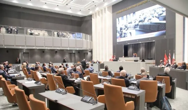 Meclis'te 'Fiber Optik Altyapı Protokolü' tartışıldı; Arıklı “sorumluluk bizde” dedi