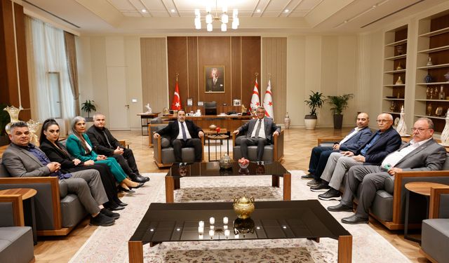 Cumhurbaşkanı Tufan Erhürman, Kamu-Sen’i kabul etti