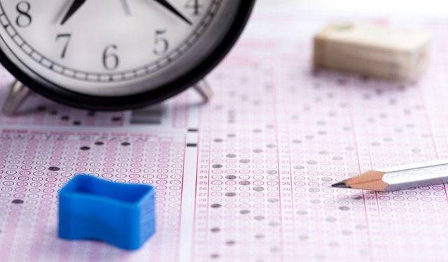 2025 YKS'de ilk 5'e giren ve başarı bursu almaya hak kazanan öğrenciler açıklandı