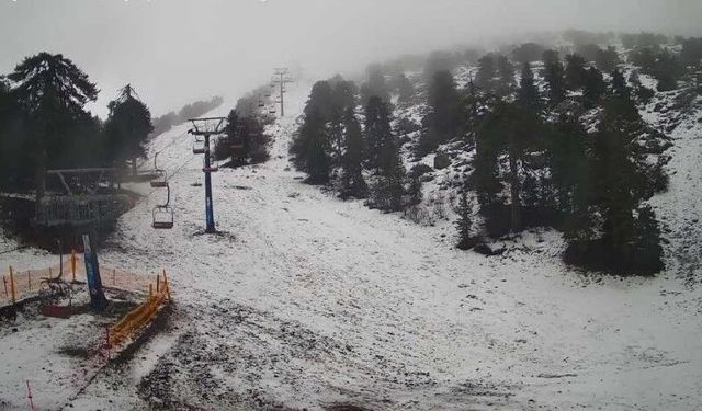 Rum Meteoroloji Dairesi hafta sonu şiddetli yağmur ve Trodos'un zirvelerinde kar beklendiğini duyurdu