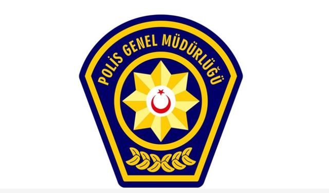 Anahtarını evde unutan kişi, apartman damından dairesine girmeye çalışırken yüksekten düşerek yaralandı