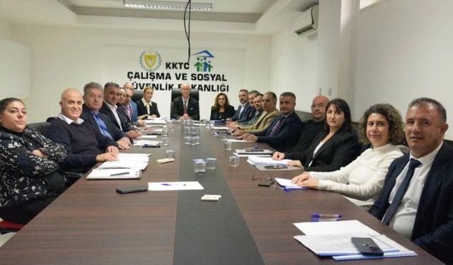 Bakanlık ve İşverenler 18.39’da anlaştı, işçi tarafı itiraza gidecek