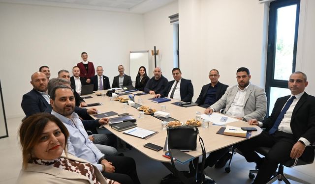 Başbakanlık Dijital Dönüşüm ve Elektronik Devlet Kurumu Danışma Kurulu ilk toplantısını gerçekleştirdi