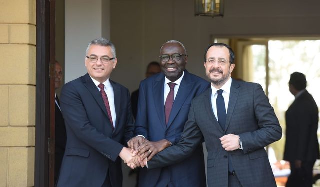 Erhürman ve Hristodulidis yarın bir araya gelecek