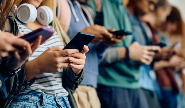 AB’nin çocukları korumaya yönelik “dijital yaş doğrulama uygulaması” hazır