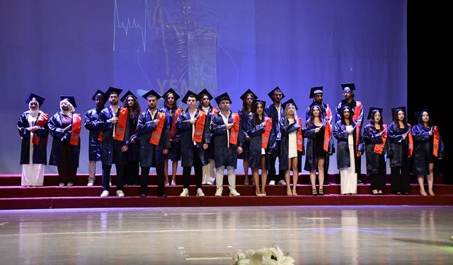 DAÜ sağlık mezunları için meslek yemin töreni düzenlendi