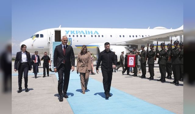 Ukrayna Devlet Başkanı Zelenskiy Ankara'ya geldi