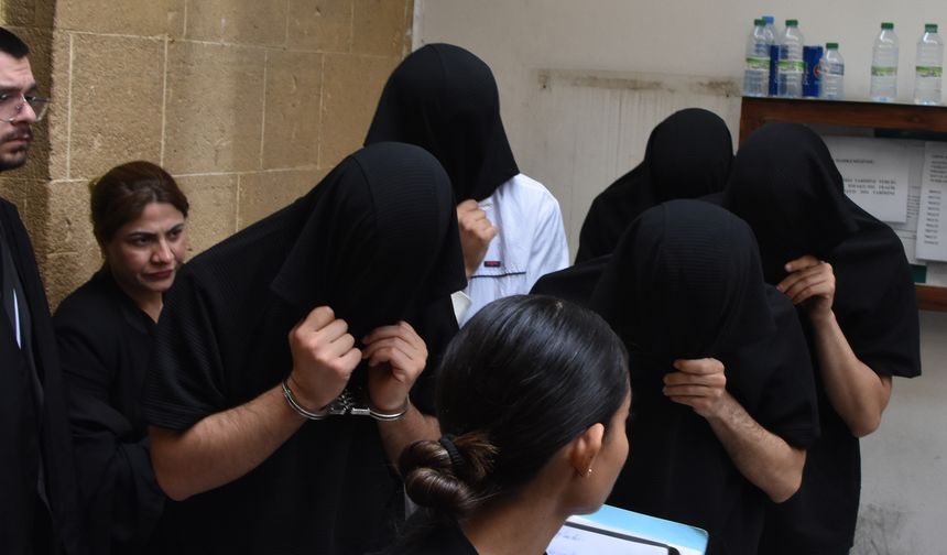 Girne'de meydana gelen toplu tecavüz olayının 5 zanlısı cezaevine gönderildi