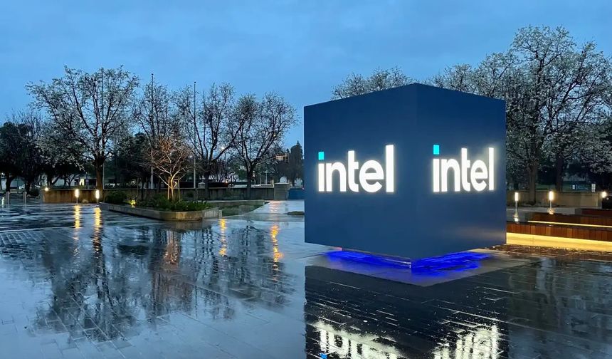 AB mahkemesinden Intel lehine karar