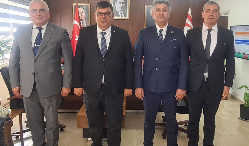 Bakan Berova, Karaca ve Balaban'ı makamında kabul etti