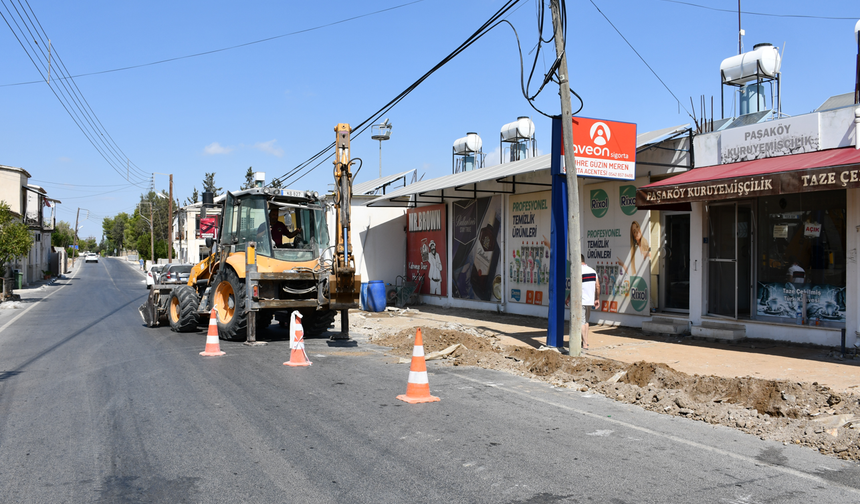 Mesarya Belediyesi kaldırım ve drenaj hattı çalışması başlattı