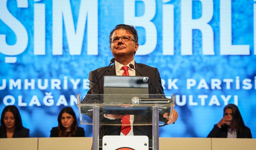 CTP 30. Olağanüstü Kurultayında ilk konuşmayı Asım Akansoy yaptı: