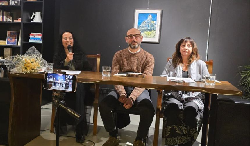 "Kıbrıs Türk Şiiri Antolojisi" tanıtıldı