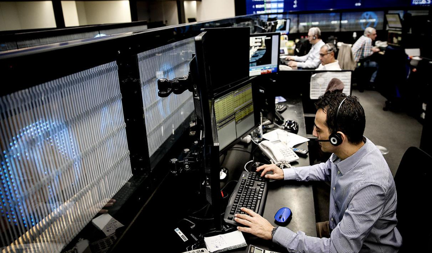 Borsa haftaya rekorla başladı