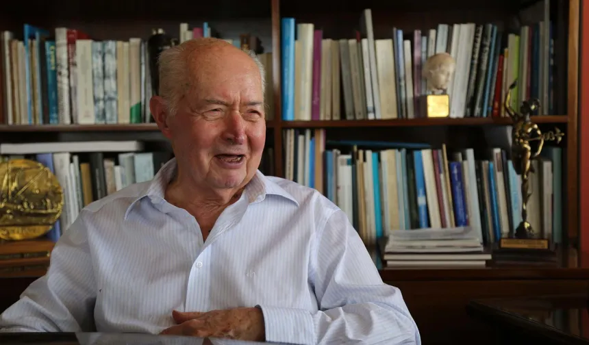 Vasiliu’nun naaşı cuma günü Katafalkta ziyarete açılacak