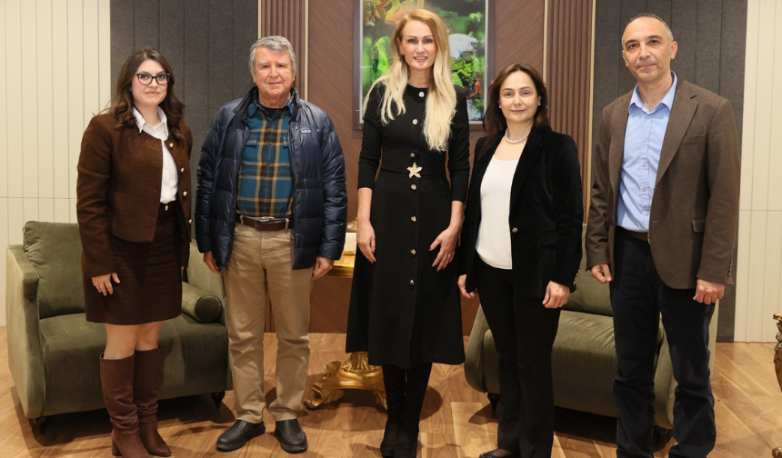 Nilden Bektaş Erhürman, Çevre Toksikoloji Grubu ile bir araya geldi