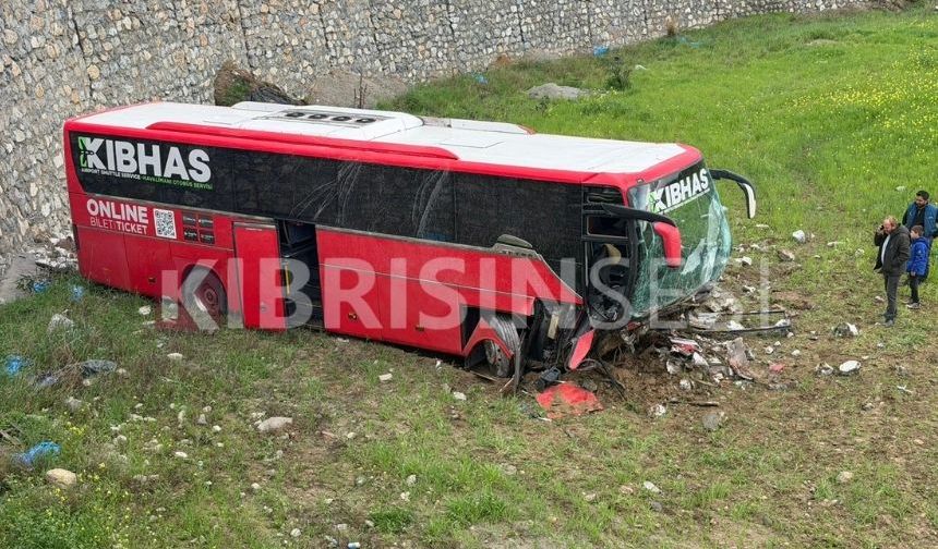 Mağusa–Lefkoşa Anayolu’nda otobüs kazası: 2 yaralı