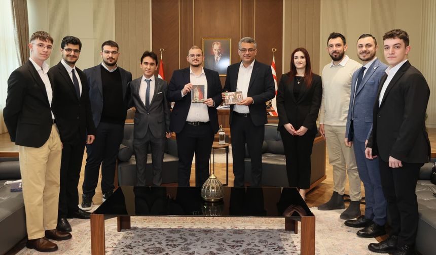 Cumhurbaşkanı Tufan Erhürman, Liberal Demokrasi Hareketi heyetini kabul etti