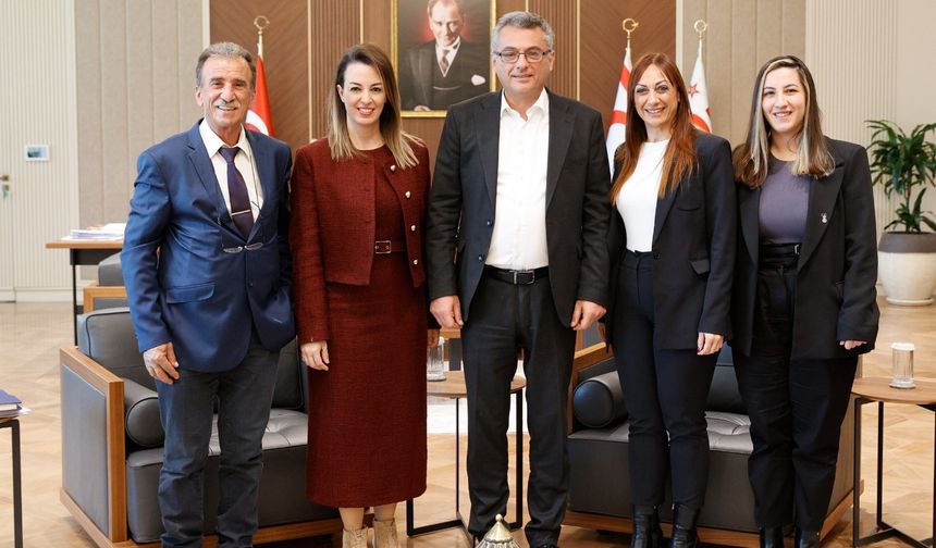 Cumhurbaşkanı Tufan Erhürman, Kıbrıs Türk Biyologlar Derneği yönetimini kabul etti