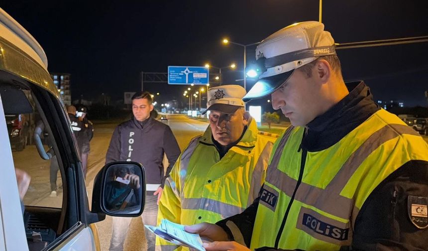 Trafik denetimleri: Dokuz alkollü sürücü rapor edildi, 28 araç trafikten men edildi
