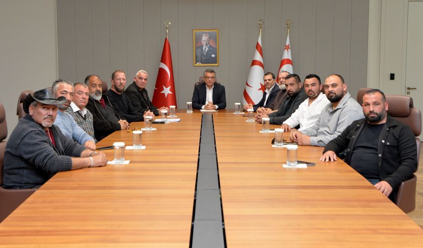 Cumhurbaşkanı Erhürman, Hayvan Üreticileri ve Yetiştiricileri Birliği üyelerini kabul etti