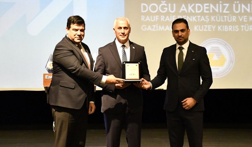 “Doğu Akdeniz’in Stratejik Önemi” konulu forum DAÜ’de yapıldı