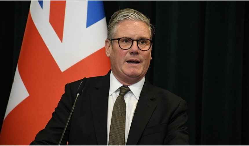 Starmer, İran'ı vuran ABD'nin Güney Kıbrıs'taki İngiliz üssünü kullanmadığını belirtti