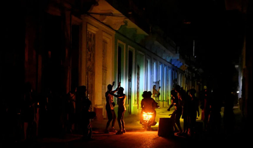 Küba’da 6 büyüklüğünde deprem: Ülkede elektrik şebekesi çöktü