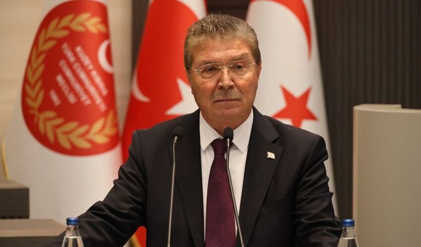 Üstel: “Başbakanlıktan 50 bin TL’lik çek yok; olsa istifa ederim”