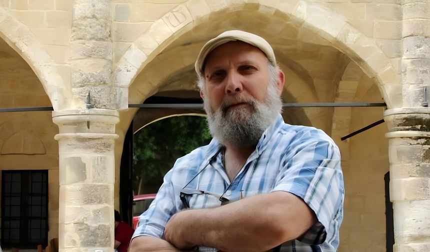 Yaşar Ersoy yazdı: Bu büyük ve hayati seçim çağında 27 Mart Dünya Tiyatro Günü...