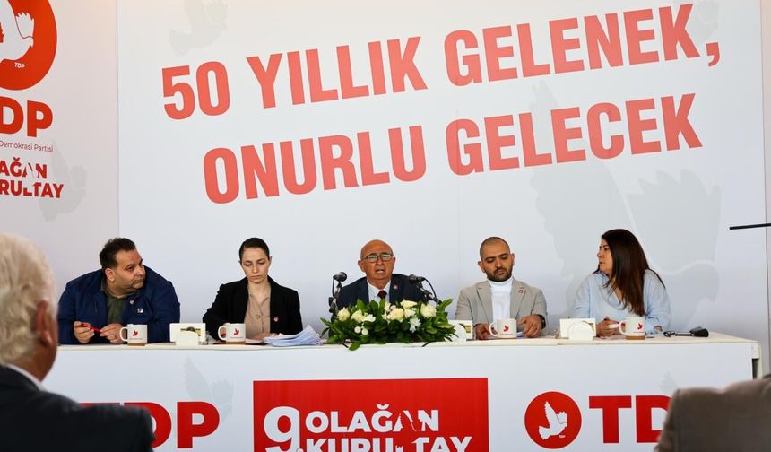 TDP’de kurultay başladı: “Onurlu gelecek” vurgusuyla kararlar oy birliğiyle geçti