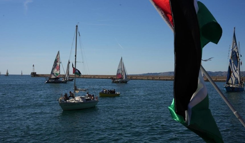 Sumud Filosu: İsrail uluslararası sularda 21 tekneyi alıkoydu