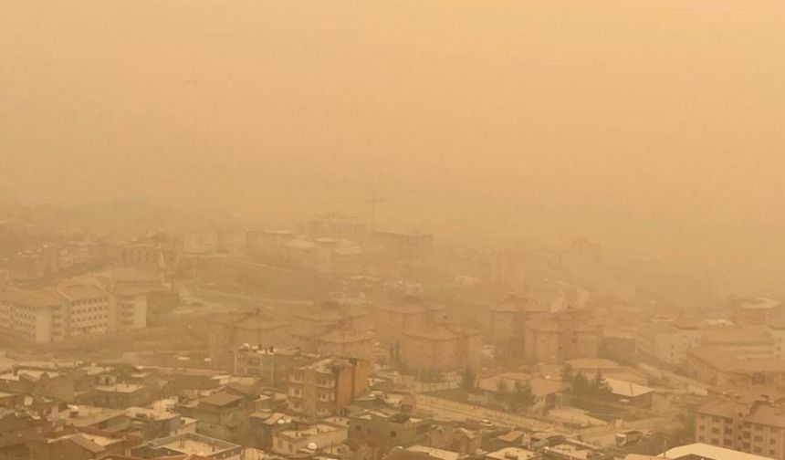 Ada genelinde etkili olan toz bulutunun yarın akşama veya pazar sabaha kadar sürmesi bekleniyor