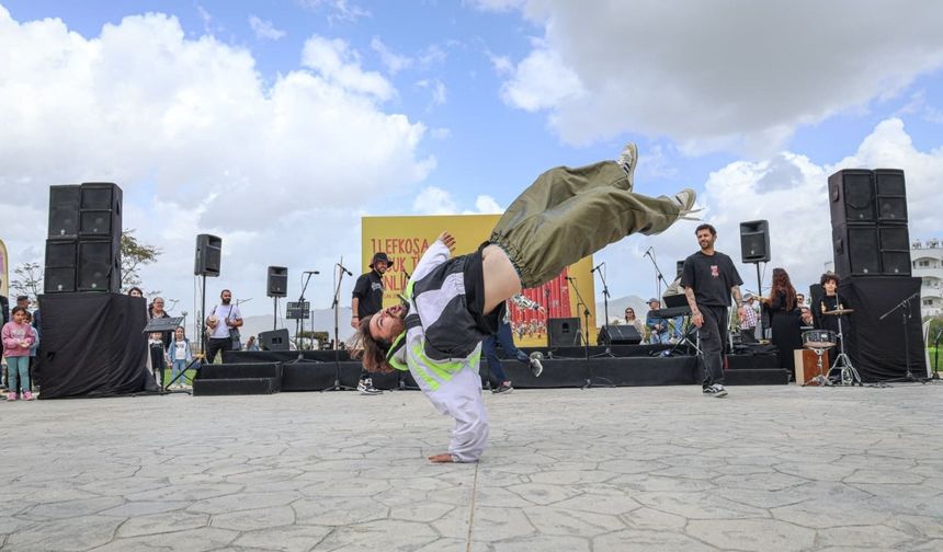 Lefkoşa Çocuk Tiyatrosu Şenliği'nin açılışı yapıldı