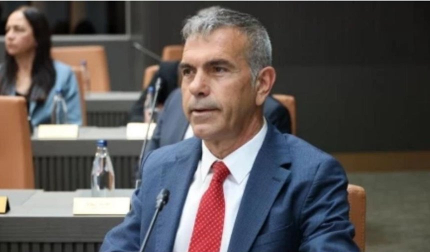 Uluçay’dan ekonomik uyarı: “2027’de sıkıntılar daha fazla hissedilebilir”