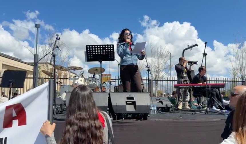 Selma Eylem’den sert çıkış: “Halk fakirleşirken saraylar yükseliyor”