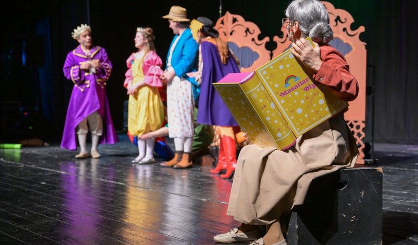 1. Lefkoşa Çocuk Tiyatrosu Şenliği devam ediyor