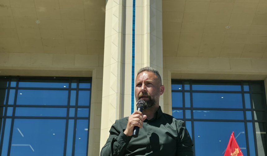 Sendikalardan ortak açıklama: “Ülke siyasal krizde, çözüm erken seçim”