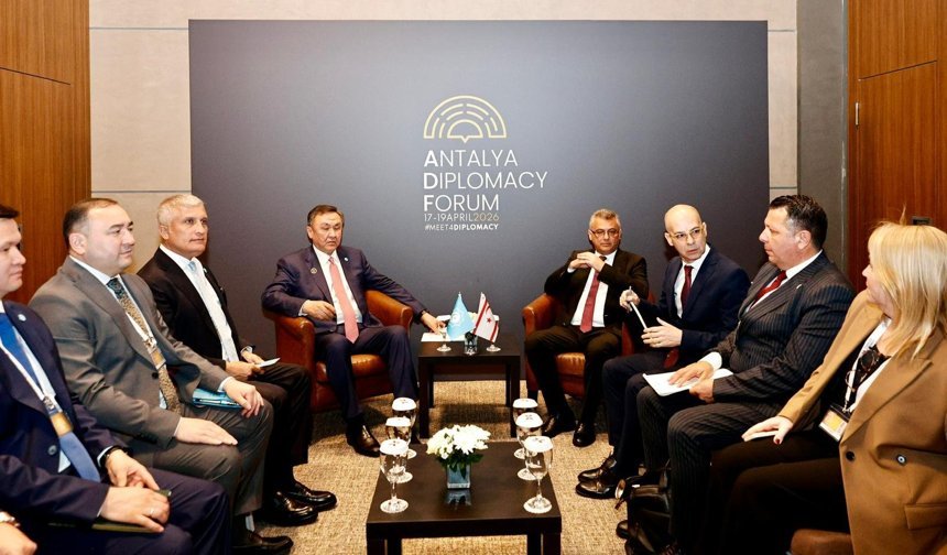 Cumhurbaşkanı Tufan Erhürman, Türk Devletleri Teşkilatı Genel Sekreteri Kubanıçbek Ömüraliyev ile görüştü