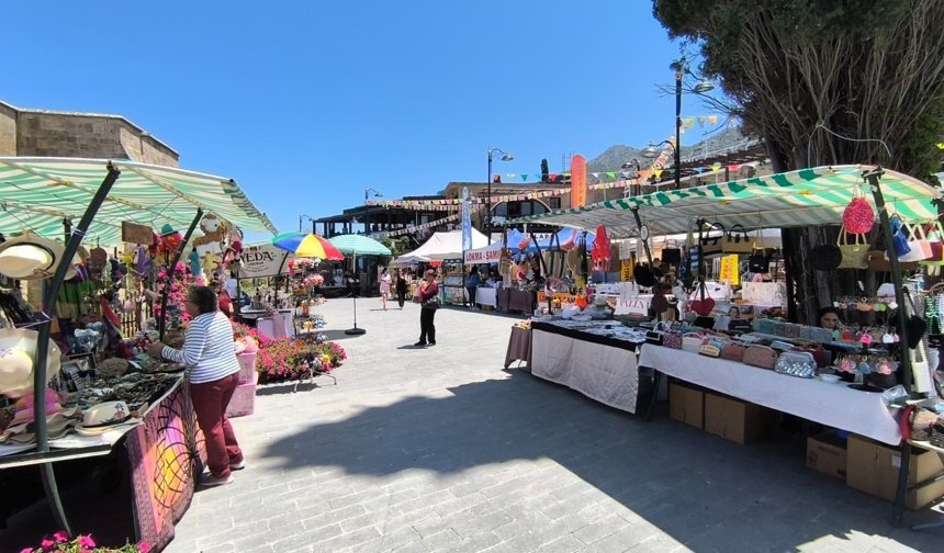 21. Kıbrıs İpek Koza Festivali başladı…