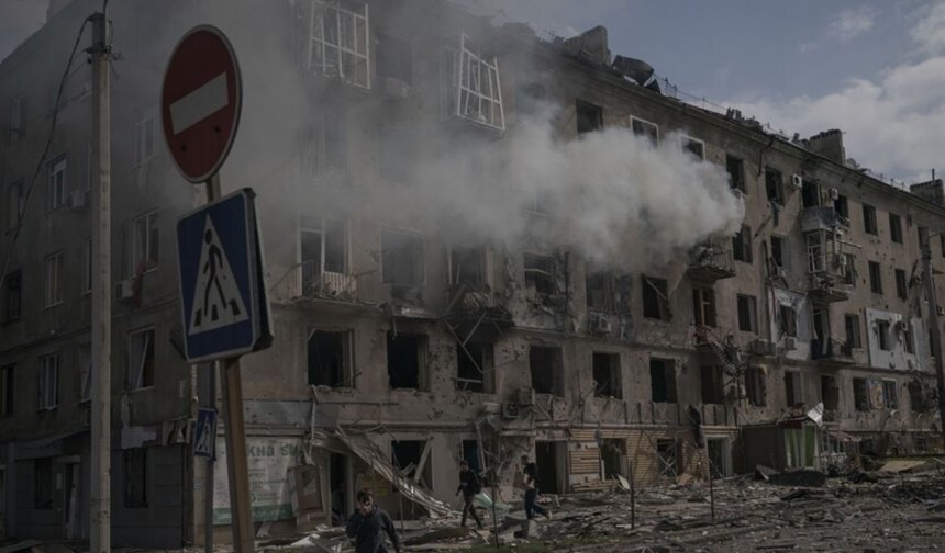 Rusya ile Ukrayna, ABD Başkanı Trump'ın 3 günlük geçici ateşkes inisiyatifini kabul etti