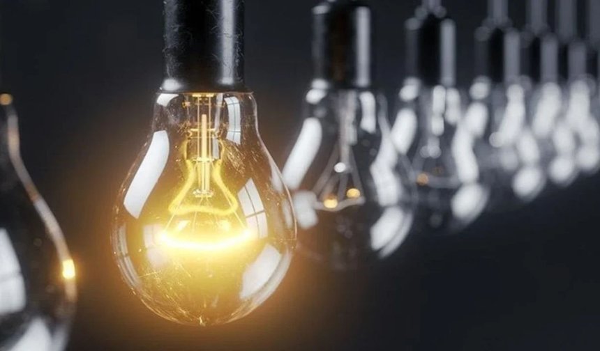 Karaman'ın doğusuna pazartesi üç saat elektrik verilemeyecek