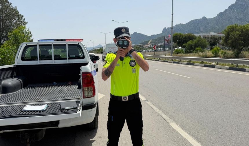 Ülke genelinde trafik denetimleri gerçekleştirildi