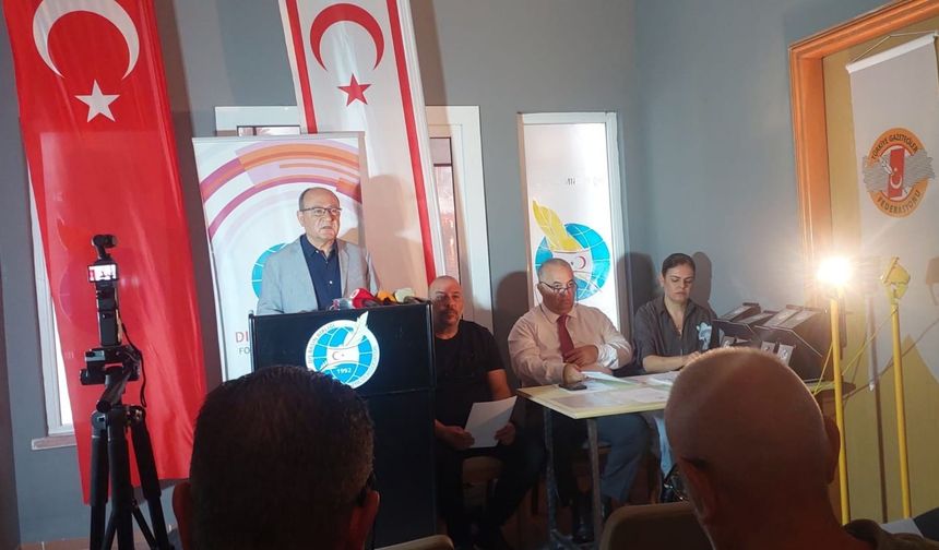 Reşat Akar bir dönem daha Kuzey Kıbrıs Türk Gazeteciler Cemiyeti Başkanı